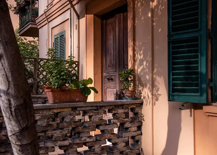 Claudia Vatican House Рим